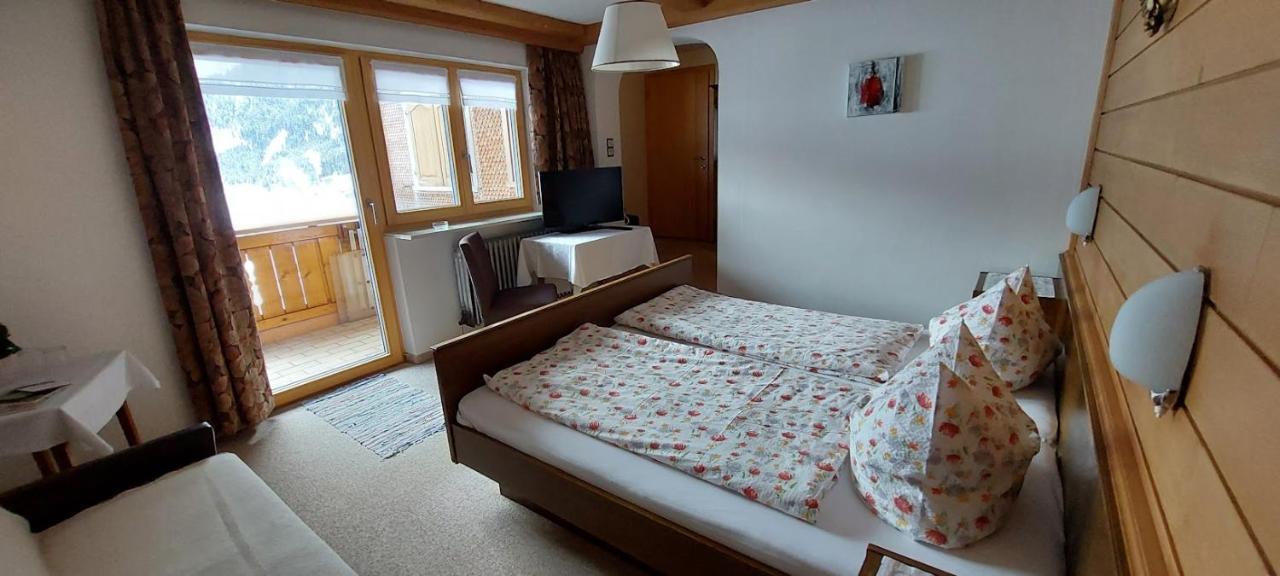 Fernblick Fruehstueckspension Schoppernau Buitenkant foto